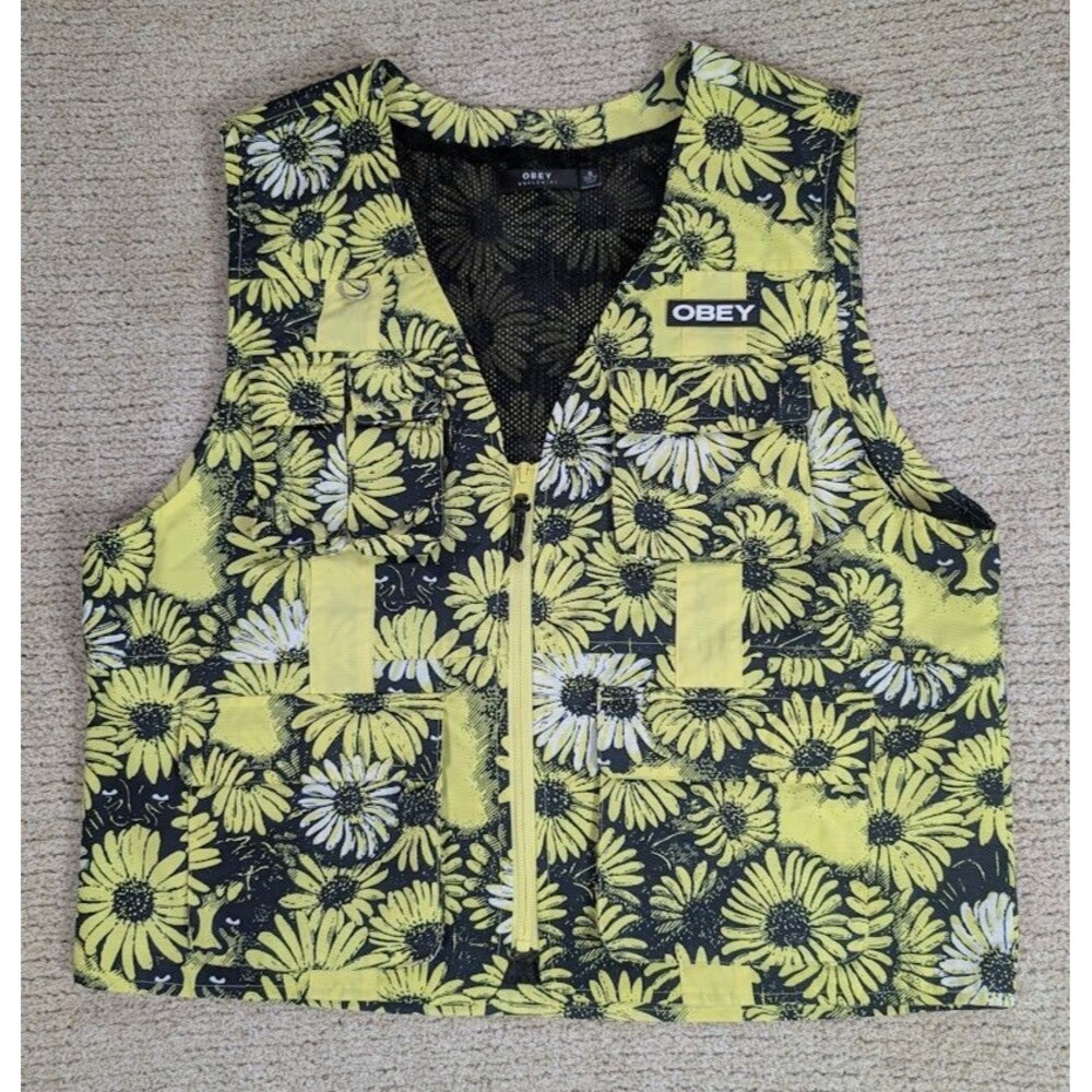 OBEY Nylon Utility Vest Women’s Small Black Yellow Daisy Floral Andre the Giant